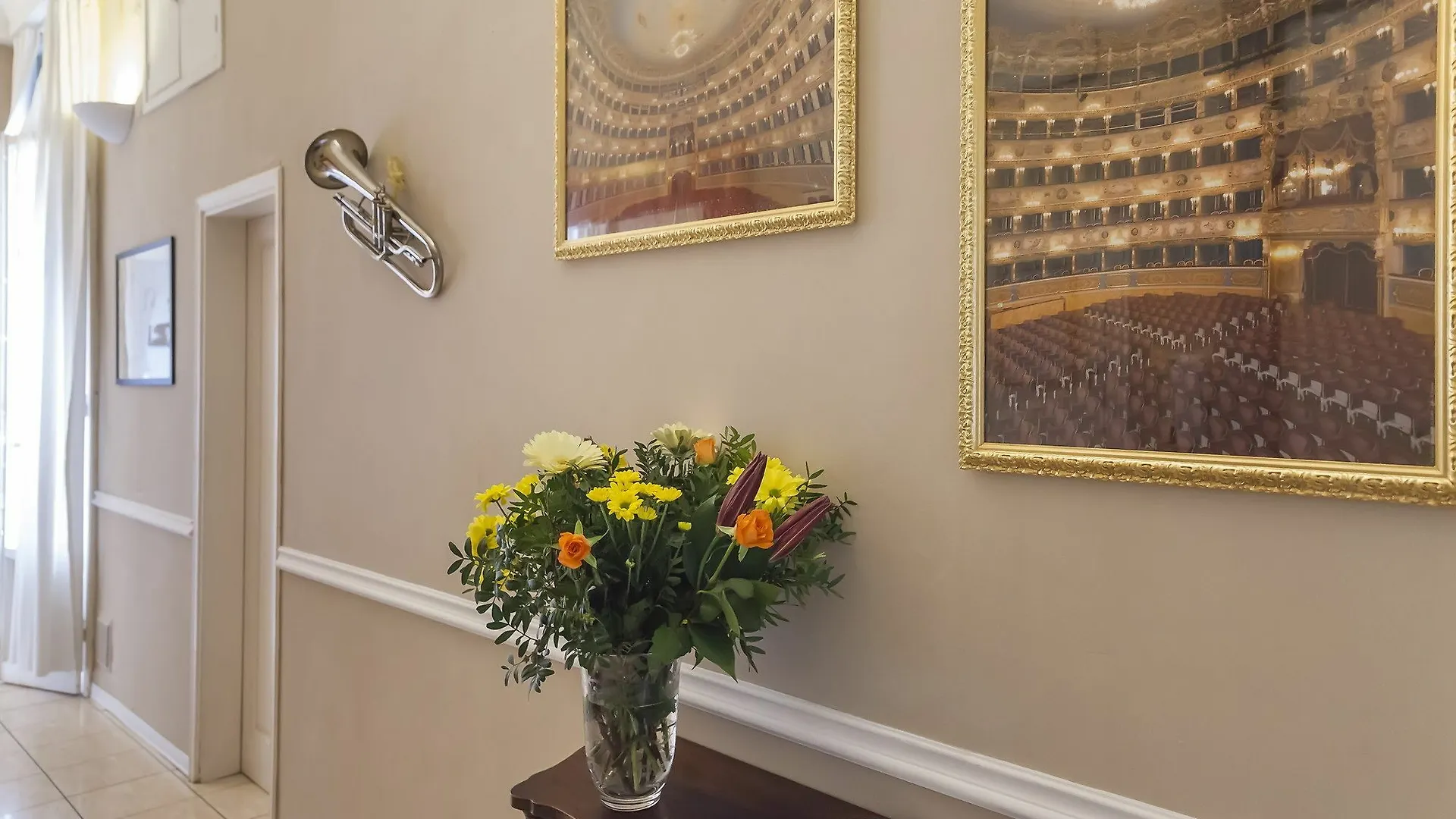 Opera Boutique B&B Florence 3*,