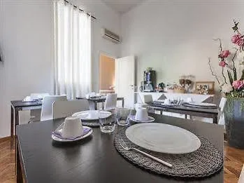 Opera Boutique B&B Firenze 3*,